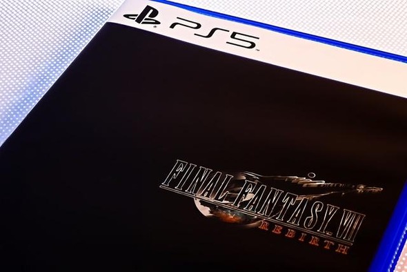 【悲報】メディア「FF7R2の売れ行きは前作の『半分』　PS5独占が足かせに」