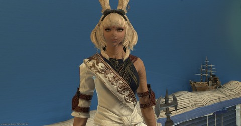 【FF14】メイン照明が原因の可能性？特定条件で影の表示設定で表示すると体に斜線が現れリスカみたいになってしまう模様